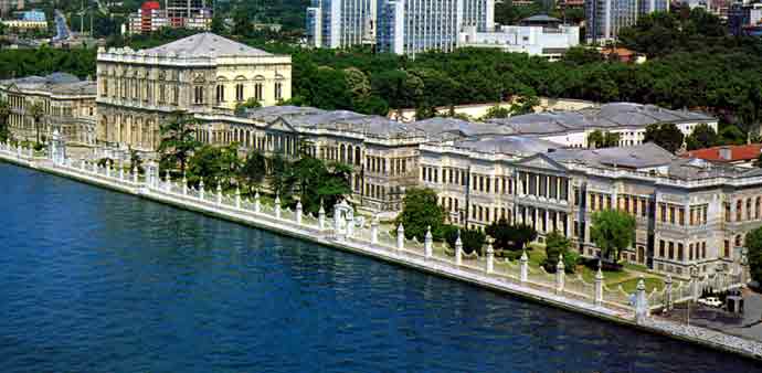 dolmabahce palast istanbul turkei